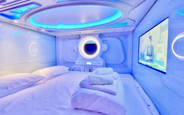 Atypicap Capsule Hostel
