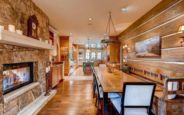 Cypress Mountain Chalet