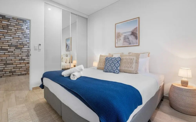 Zenhouse Solstice Designer 4-br Executive Retreat