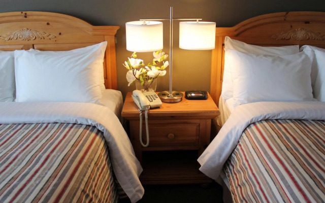 Confederation Place - Hotel