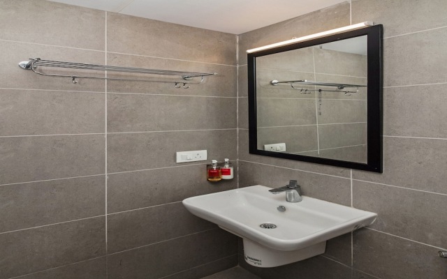 Oyo Townhouse 123 Raghvendra Nagar Kondapur
