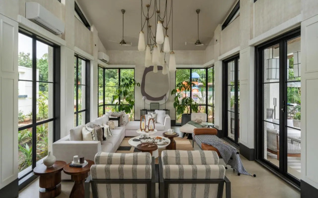 LohonoStays RiyuVann Estate