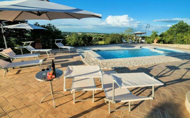 Peaceful Villa in Montefiascone with Bubble Bath