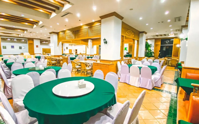 K Park Grand Hotel
