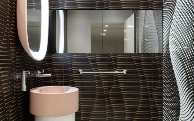 Designer Apartment in Mayfair