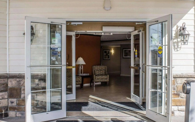 MainStay Suites Coralville - Iowa City