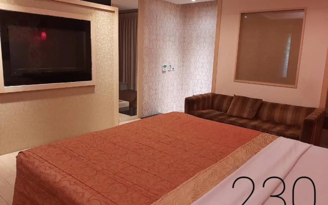 Chateau Motel & Spa - Daliao