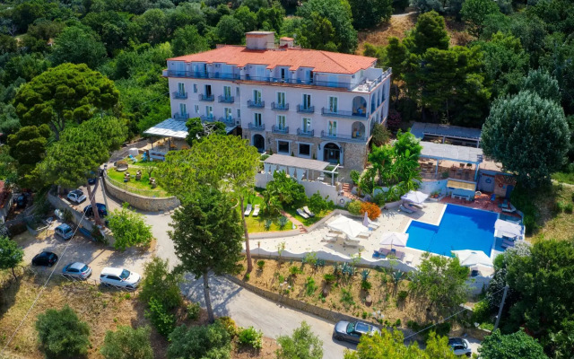 Hotel Garden Riviera