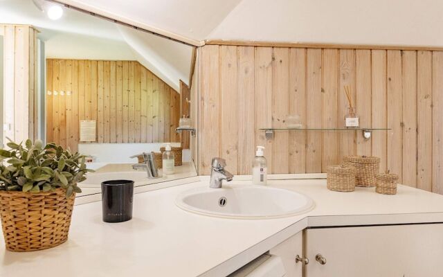 Beautiful Holiday Home in Vejers Strand with Hot Tub