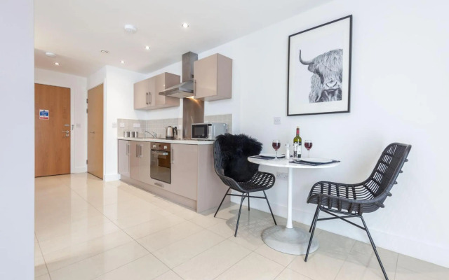 Halo Serviced Apartments - The Point