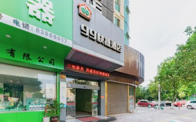 Rooftop 99 Express Hotel