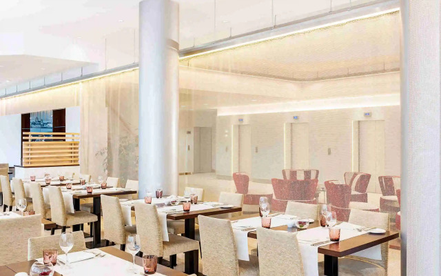 NH Collection Köln Mediapark