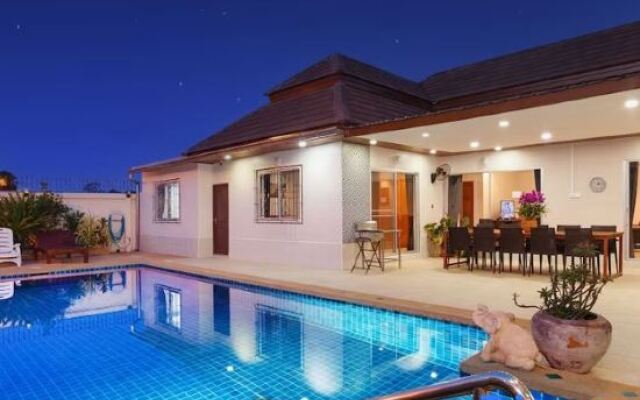 Villa Bos Near the Beach of Jomtien