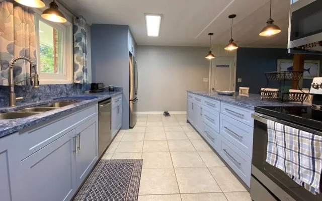 Cuddlefish 4 Bedroom Home