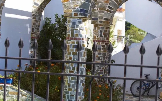 Peter's House Apartments
