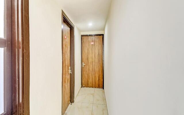 OYO 82107 Vivaan Residency