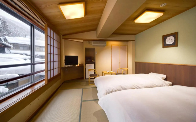 Ryokan Sakaya