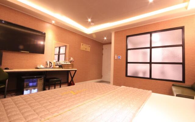 Gumi Indong Hotel 7days