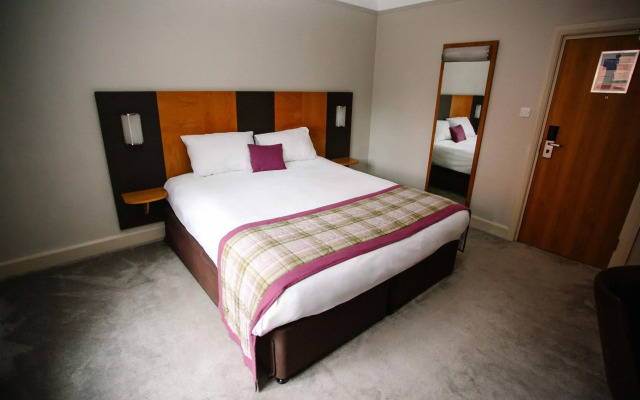 Corner House Hotel