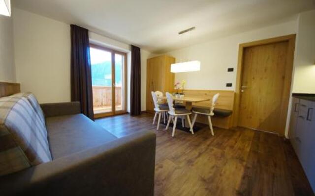 Chalet Apartments Ambria