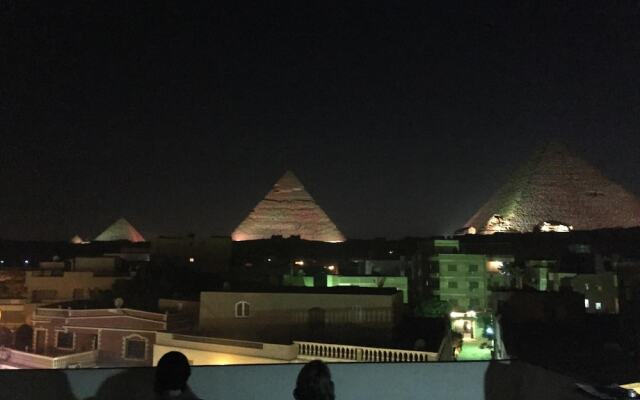 The Pyramids Inn Cheops