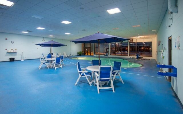 Clarion Hotel & Convention Center