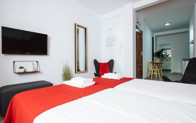 Hostly O'DONNELL 1B Center-Fibre-Parking Op-CLess