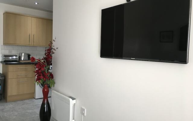 Harbour Lets - Hendre Road Apartment - Pencoed