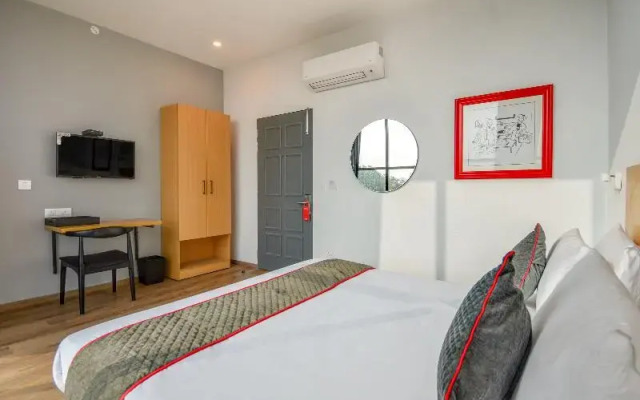 OYO Townhouse 7715 Hotel KG Estate