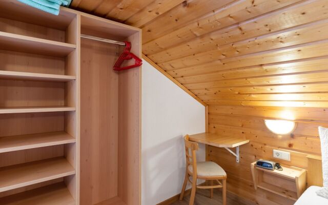 Splendid Apartment in Ski Area in Kappl