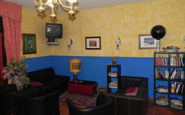 Hotel Trois Etoiles