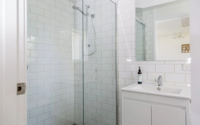 Surfside Cudmirrah Beach