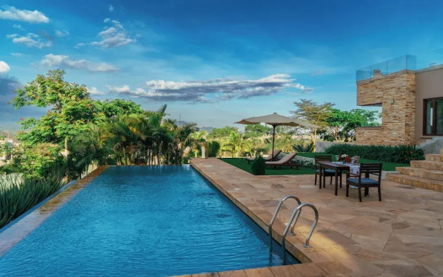 The Scenery Residence