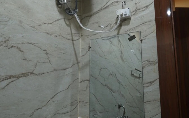 Hotel Raj Kamal & Garden