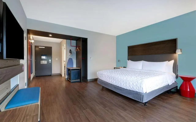 Holiday Inn Htl Stes Lithia Sp