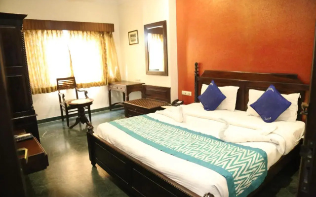 H n M The Boutique Hotel