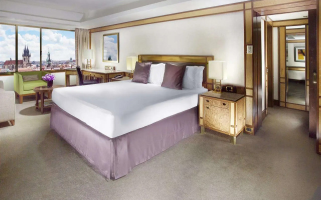 Intercontinental Prague