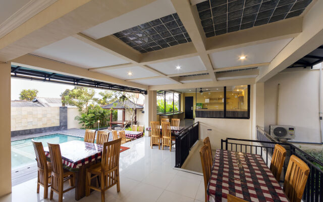 RedDoorz Plus near Mall Bali Galeria 2