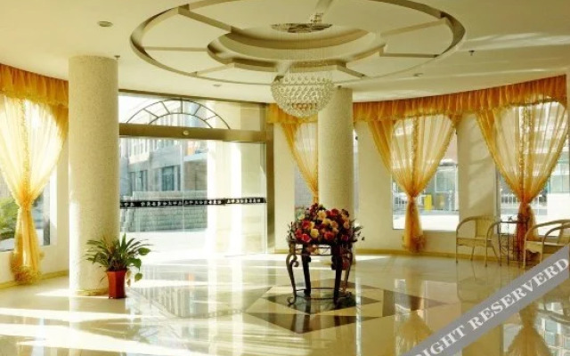 Yuanlinjinfang Business Hotel