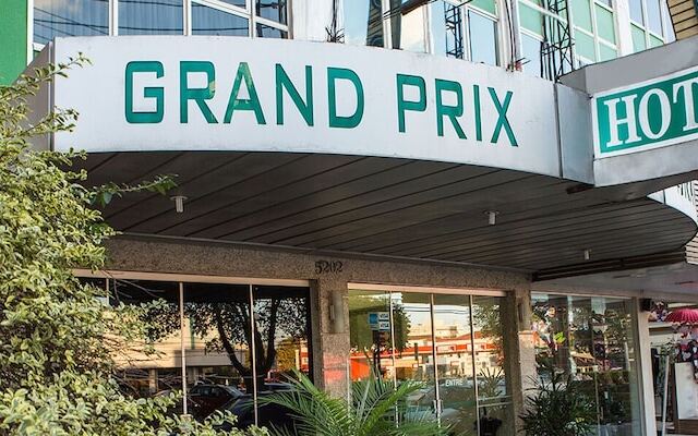 Grand Prix Hotel