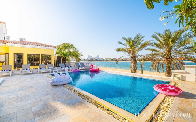 LUX Holiday Home - Frond A 1 - Hotel in ดูไบ - Photo 3