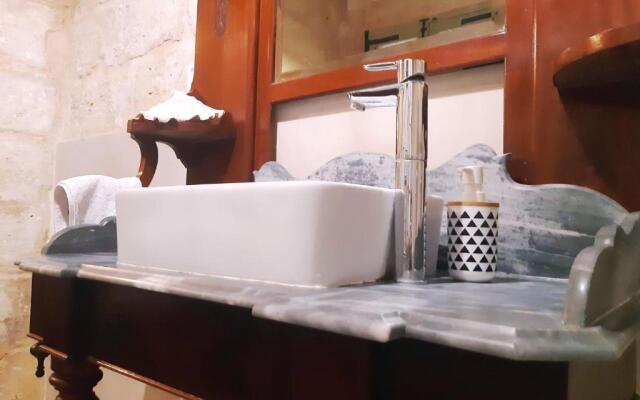 Myrtle Suite - Valletta ground floor apartment