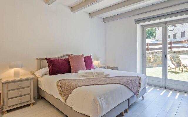 Luderna - Apartamento con jardín Crabera