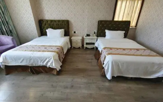 Jomans Heyue Hotel (Jiaxing Nanhu Tongji University Branch)