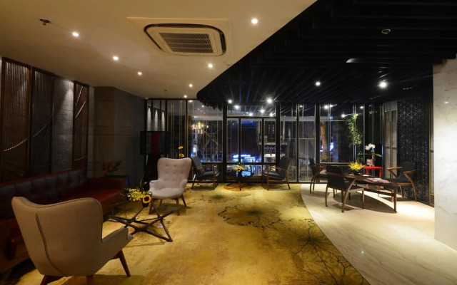The Chi Boutique Hotel
