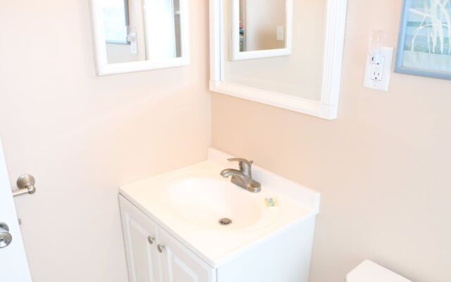 Jamaica Royale - 028 - 1 Br Condo