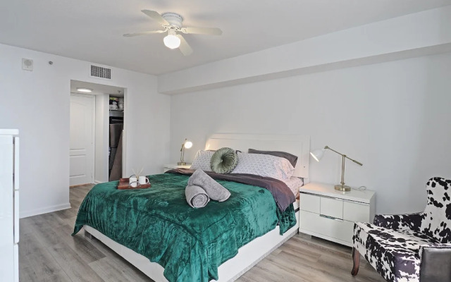 OneLuxStay in the Heart of Brickell