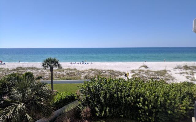 Sun Plaza West - 214