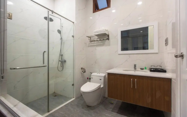 Hoang Hung Hotel