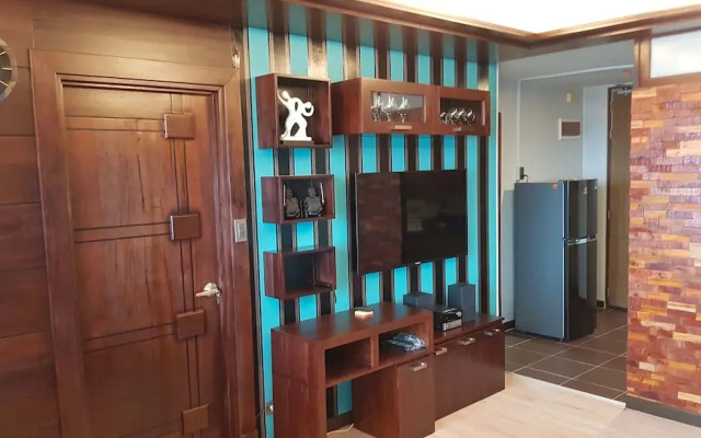 La Mirada Residences